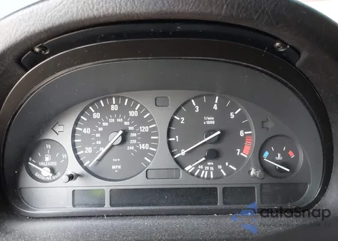 2004 BMW X5 3.0I из США, поврежденный, VIN 5UXFA13584LU42399